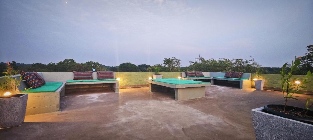 Forestville Yala Exterior photo